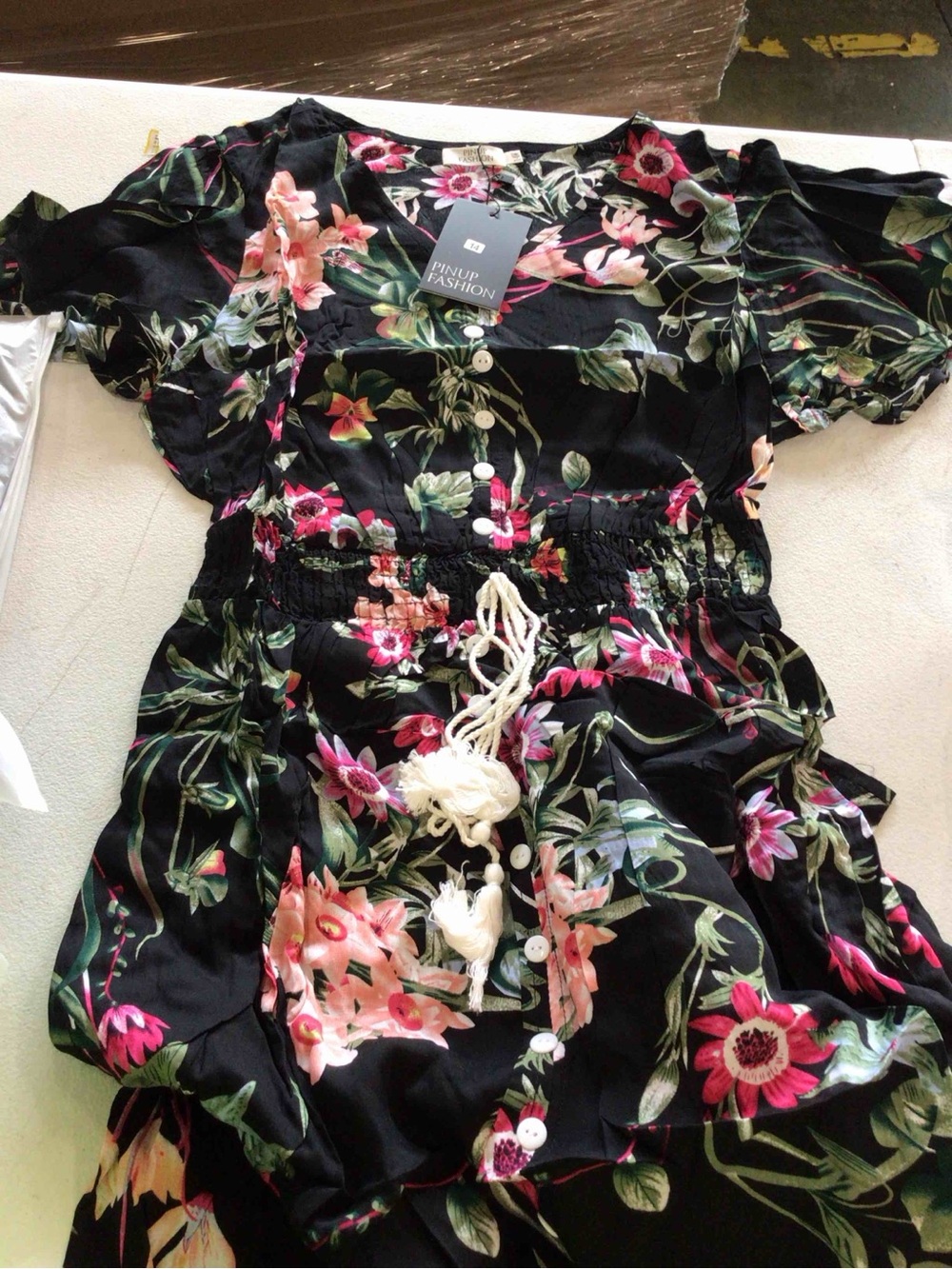 Resort Floral Maxi Dress Button-Front  Dress in Black Pin Up Fashion - Picture 2 of 3